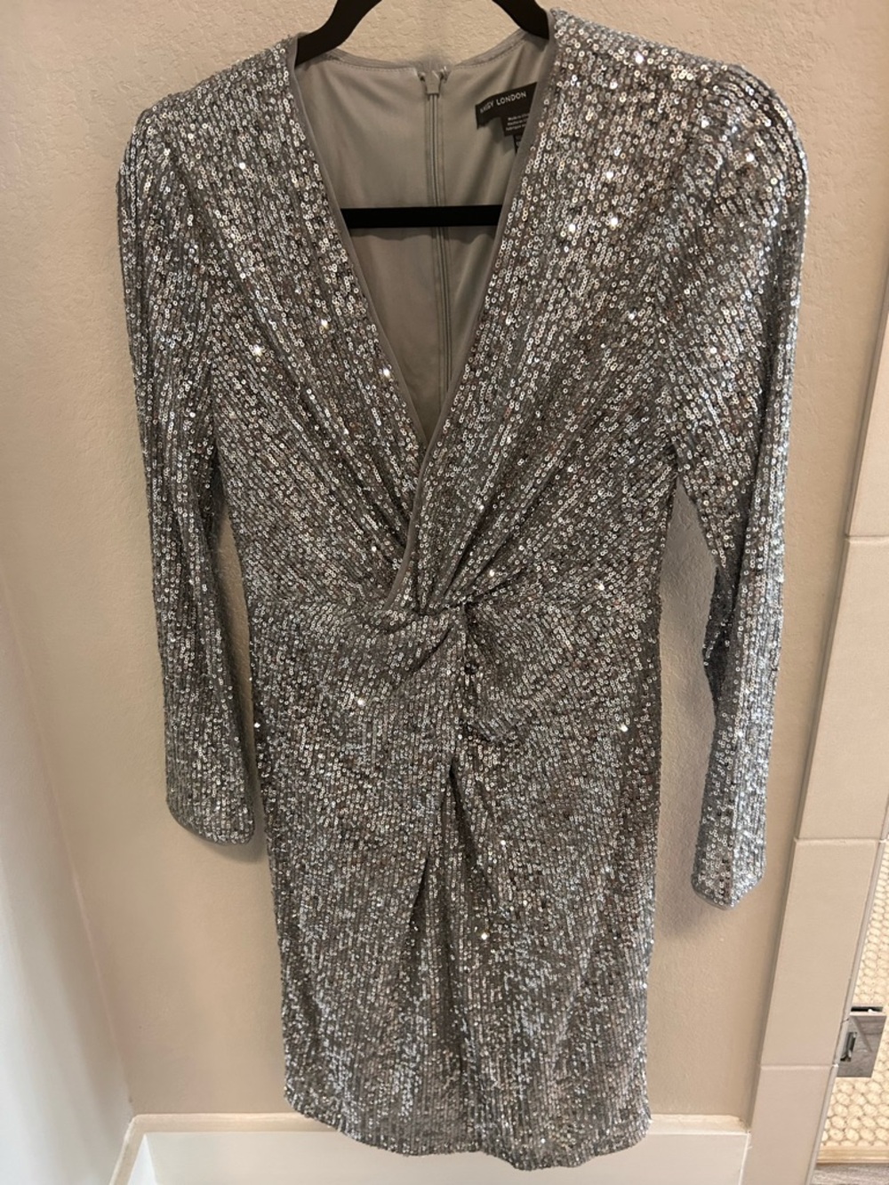 Maggy London Silver Sequin Long Sleeve Twist Front Dress